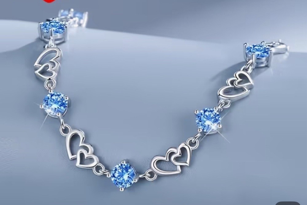 925 Sterling Silver With Synthetic Zirconia Heart Bracelet