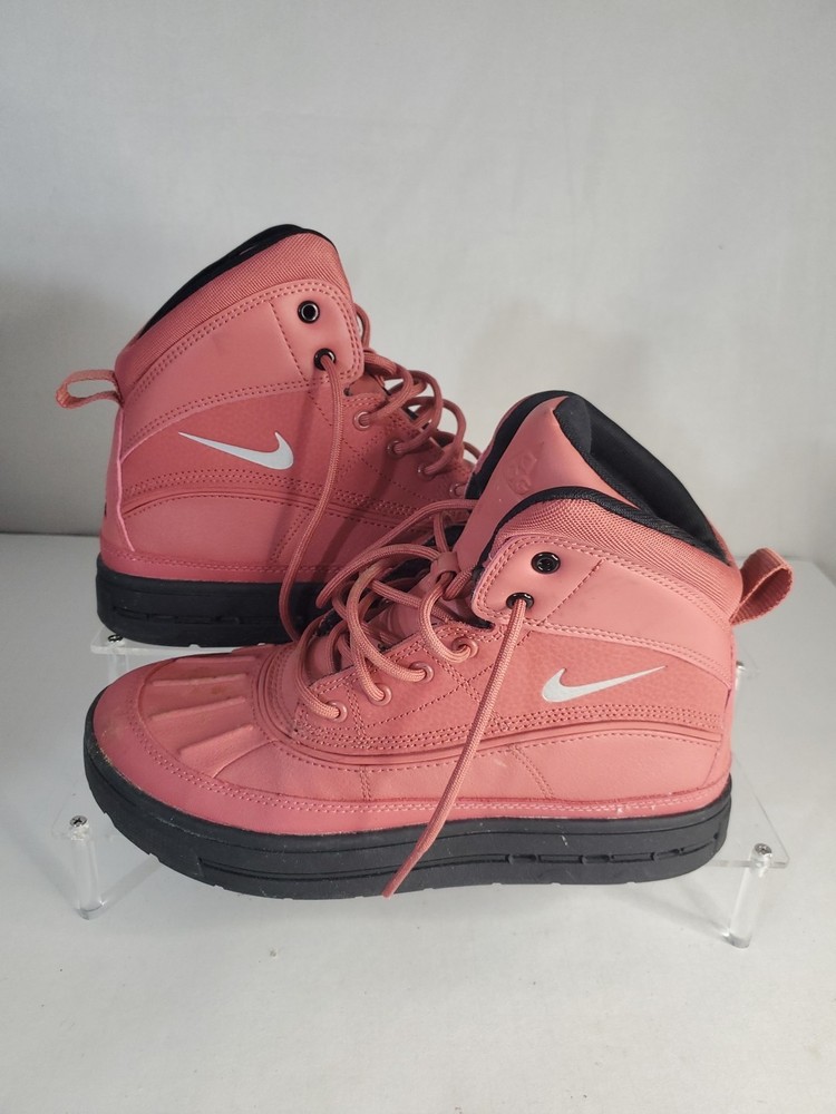Nike Woodside II High ACG Boots Pink Size 5 5Y 524872-800