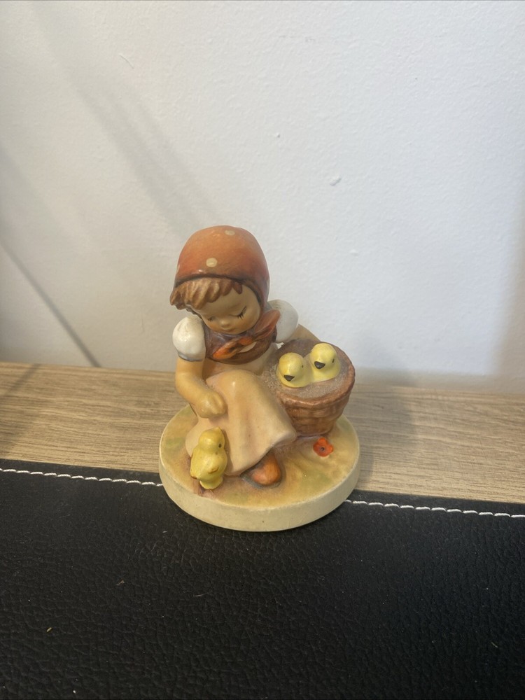 Vintage Hummel Chick Girl Figurine #57/0 in Mint Condition