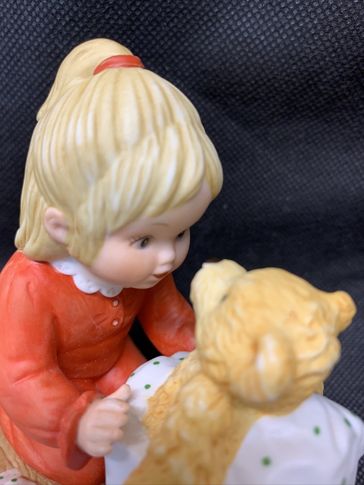 Christmas Lenox Figurine Teddy's First Christmas Tiny Tots Porcelain Decoration