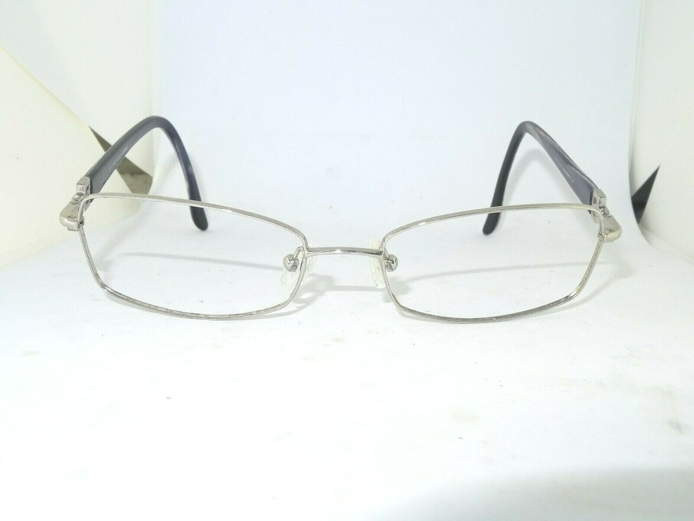 Fendi F579 Eyeglass/Sunglass Frames 53[]17-135MM