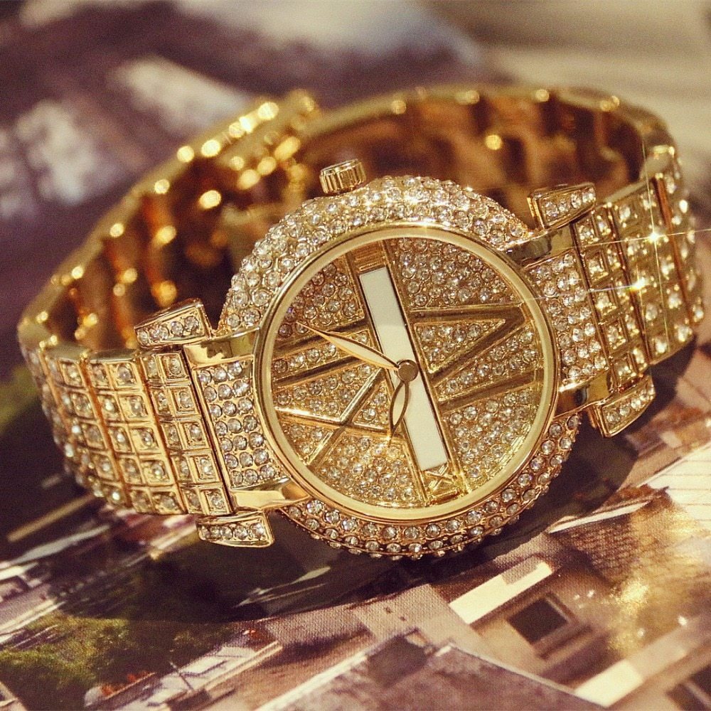 Elegant Women's Quartz Wrist Watch with Stainless Steel Bracelet - Water Resista