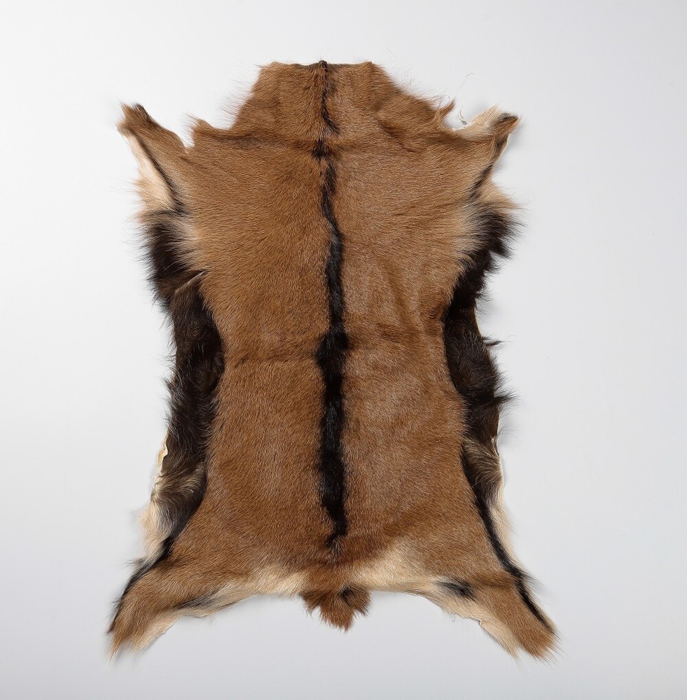 1pcs Real Antelope Skin Fur Pelts Hide Goatskin Rug Leather Clothing Accessories