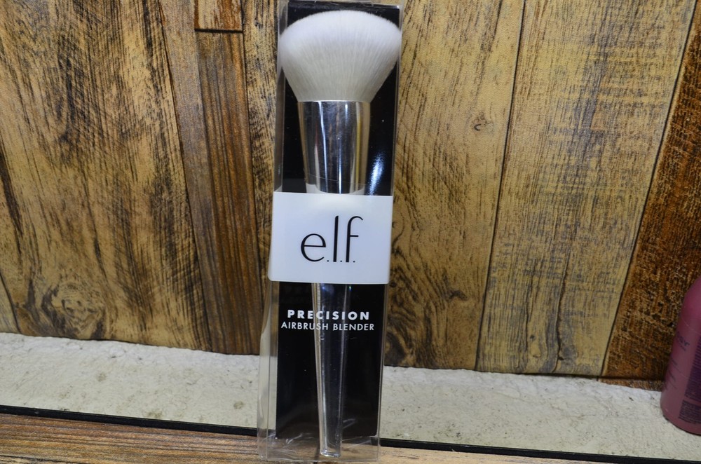 E.L.F. Precision Airbrush Blender