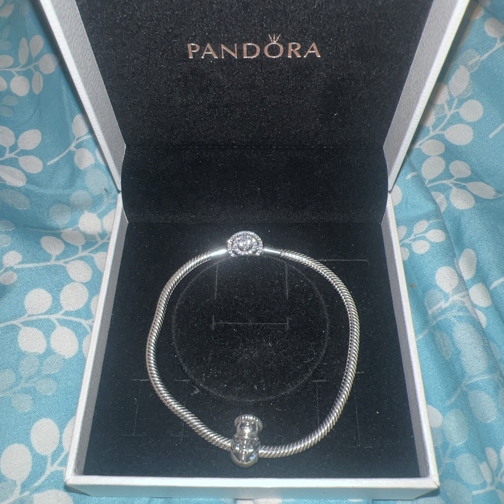 AUTHENTIC PANDORA MOMENTS HALO SNAKE CHAIN BRACELET W/SNOWMAN CHARM US SIZE 7.5