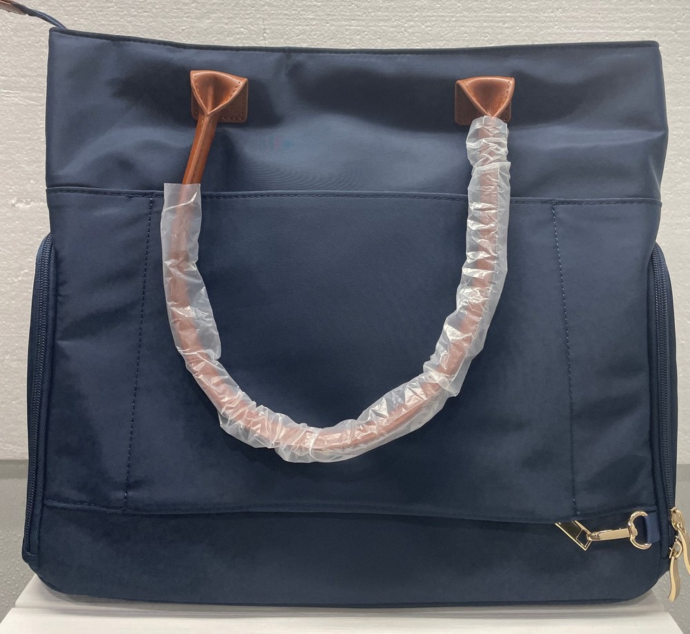 Sarah Wells Abby Breast Pump Tote Bag in Navy – Stylish & Functional  