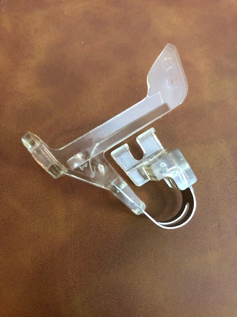 Singer Slant Needle Darning Foot Fits 401A 403A 500A 503A Part 384037