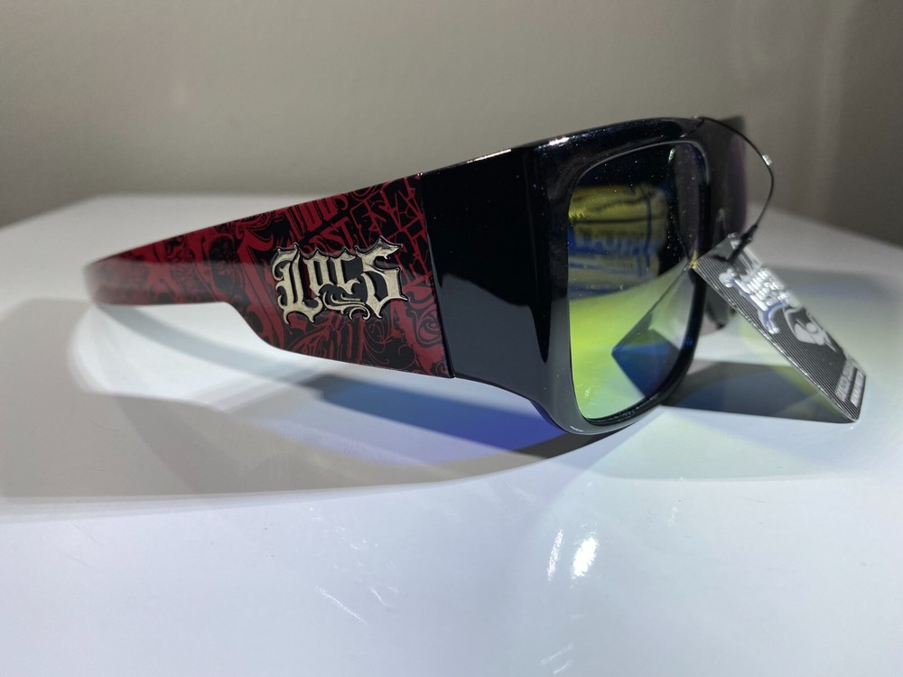 Men's graffiti-style sunglasses with yellow lenses and red-black side arms