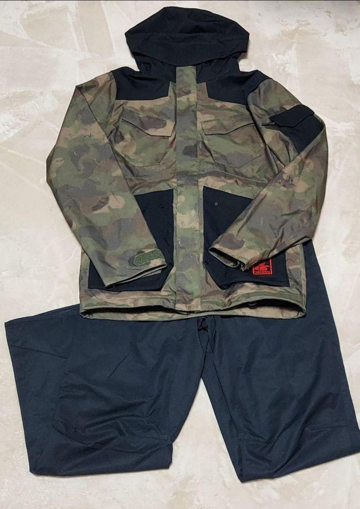 Volcom Snowboard Jacket Mens Size M Camo Green