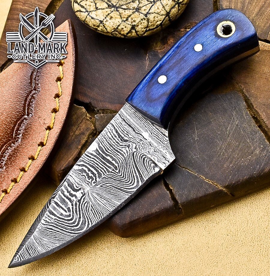 BEAUTIFUL DAMASCUS  STEEL HUNTING MINATURE  KNIFE WITH PAKKA WOOD HANDLE