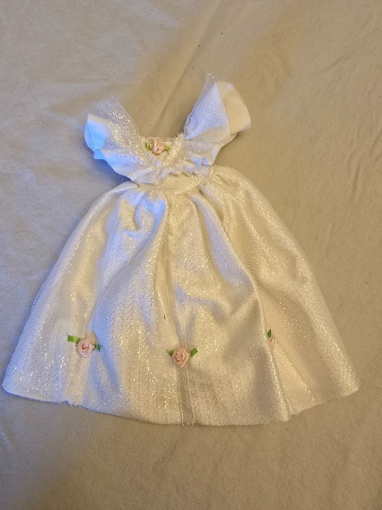 Mattel Barbie Homecoming Queen Skipper Dress Only Pink Roses White Dress
