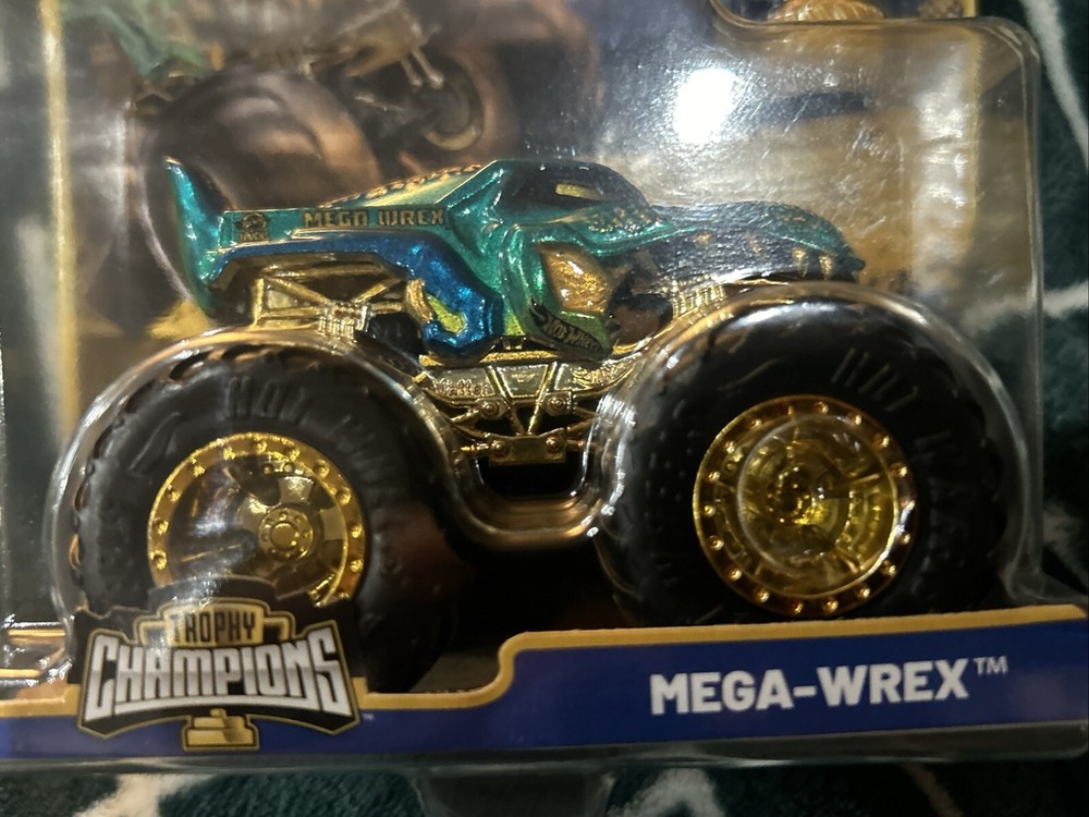 2025 HOT WHEELS MONSTER TRUCKS VHTF 50TH ANNIVERSARY GOLD NEW MEGA - WREX