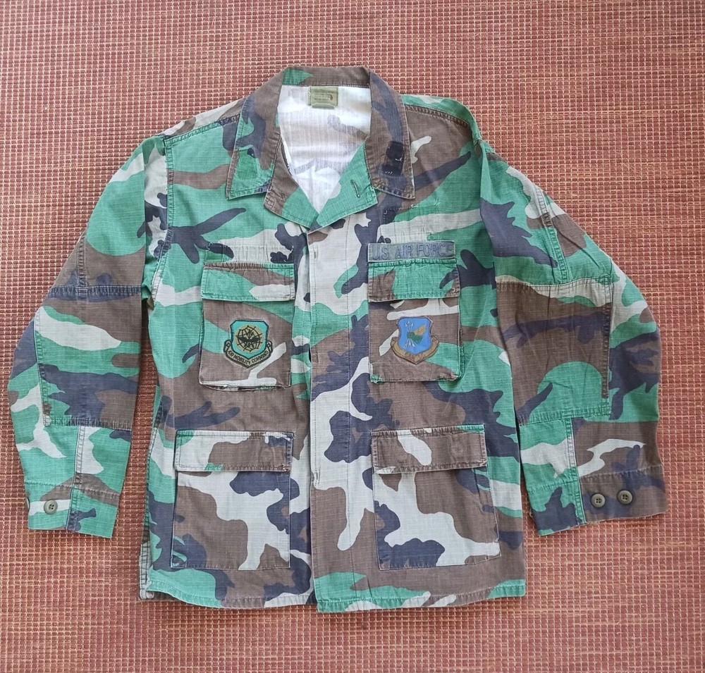 US Air Force Jacket Men Large Woodland Camo Patches Combat Utility Coat