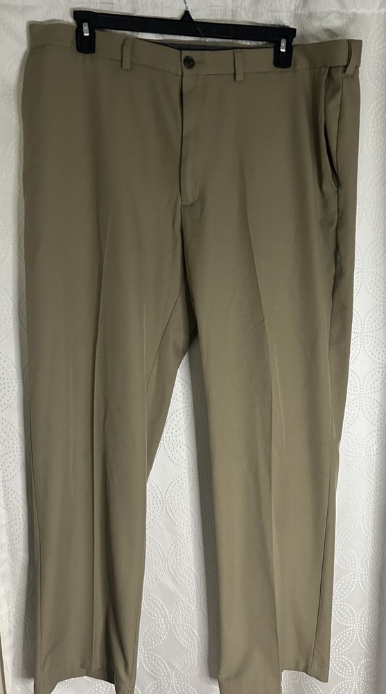 Haggar Men's Cool 18 Pro Classic Fit Stretch Khaki Dress Pants 42x32