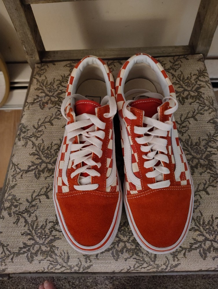 Vans Red Checkerboard Low Top  Skate Board Sneaker   Men's 6.5 Previously Loved