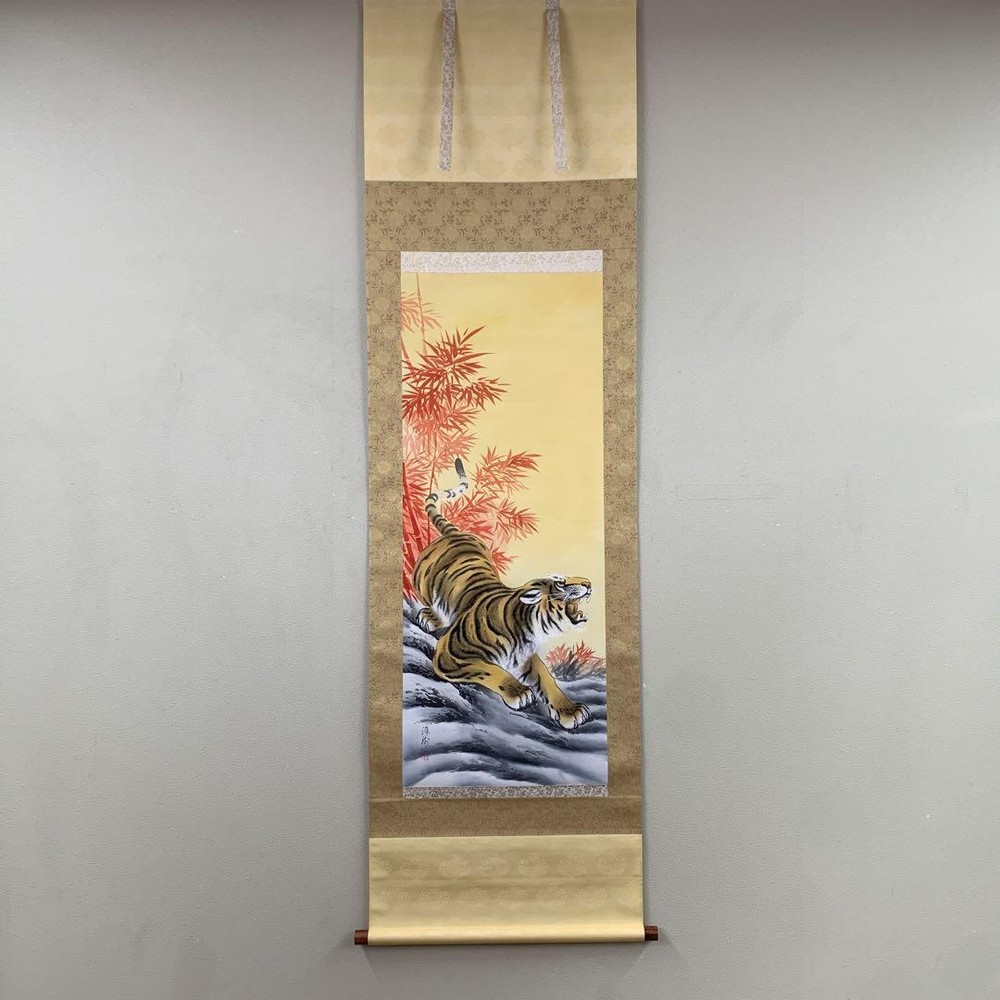 Hanging Scroll  By Fukahashi, Vermilion Bamboo, Fierce Tiger Picture,Box, Ward O