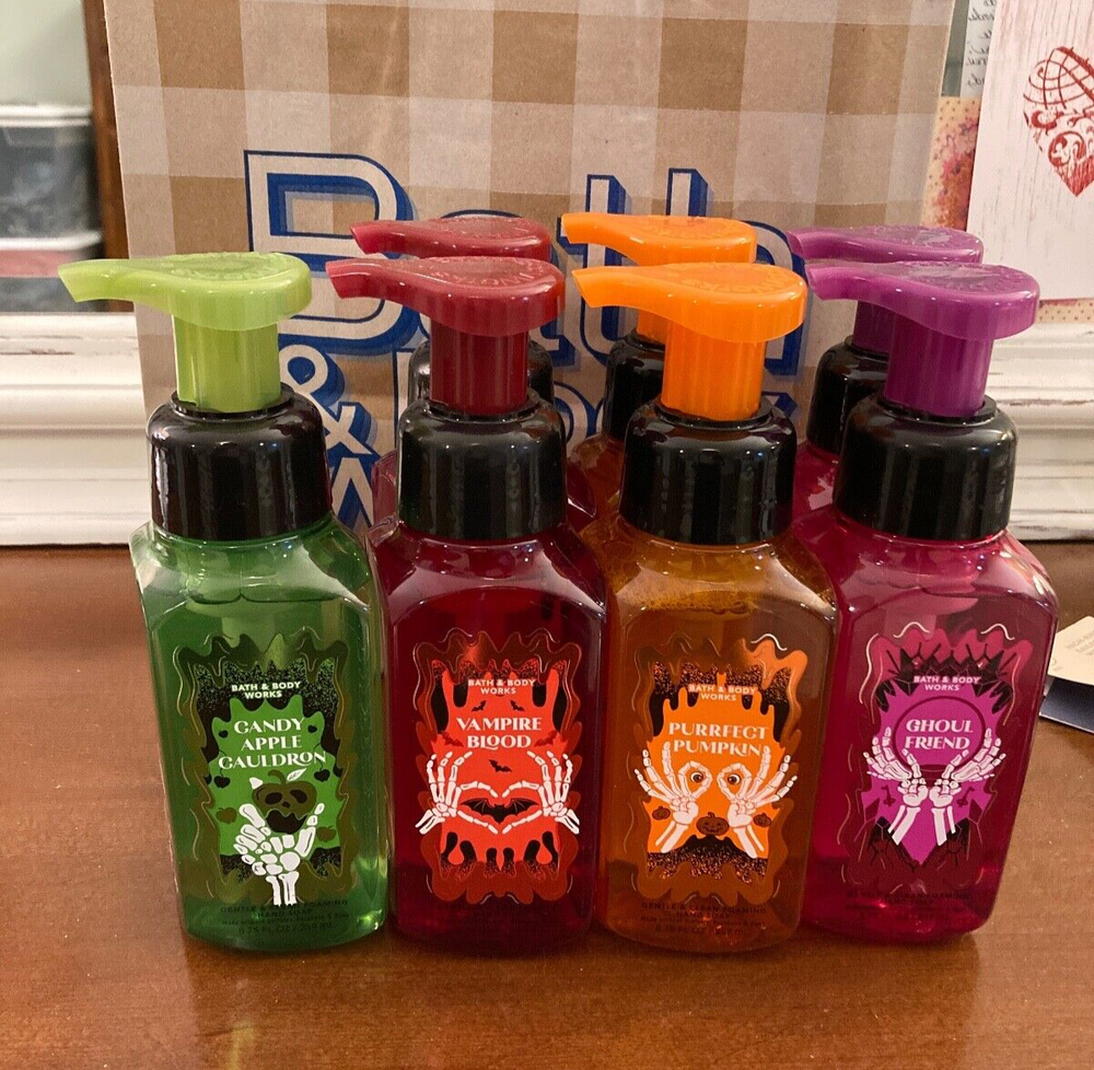 BATH & BODY WORKS Halloween Foaming hand soap    -  Purrfect Pumpkin