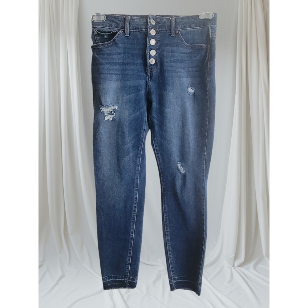 Time & Tru High Rise Skinny Distressed Jeans Size 6 Stretch Button Front