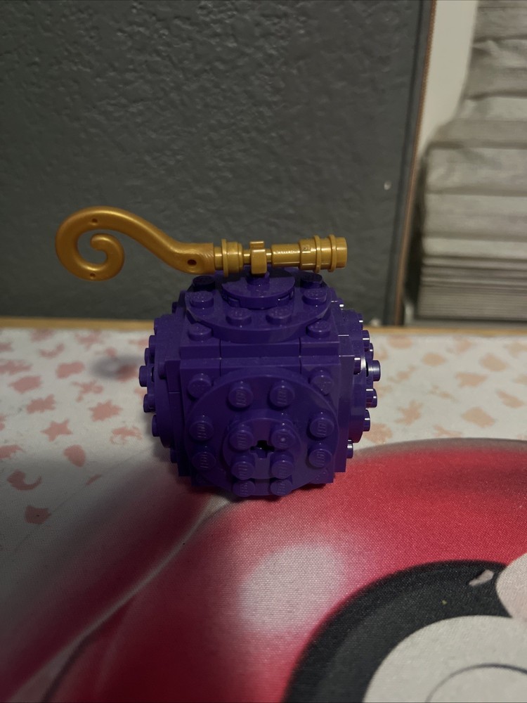 LEGO × One Piece Official Collaboration- Gum Gum Fruit (Devil Fruit) – New