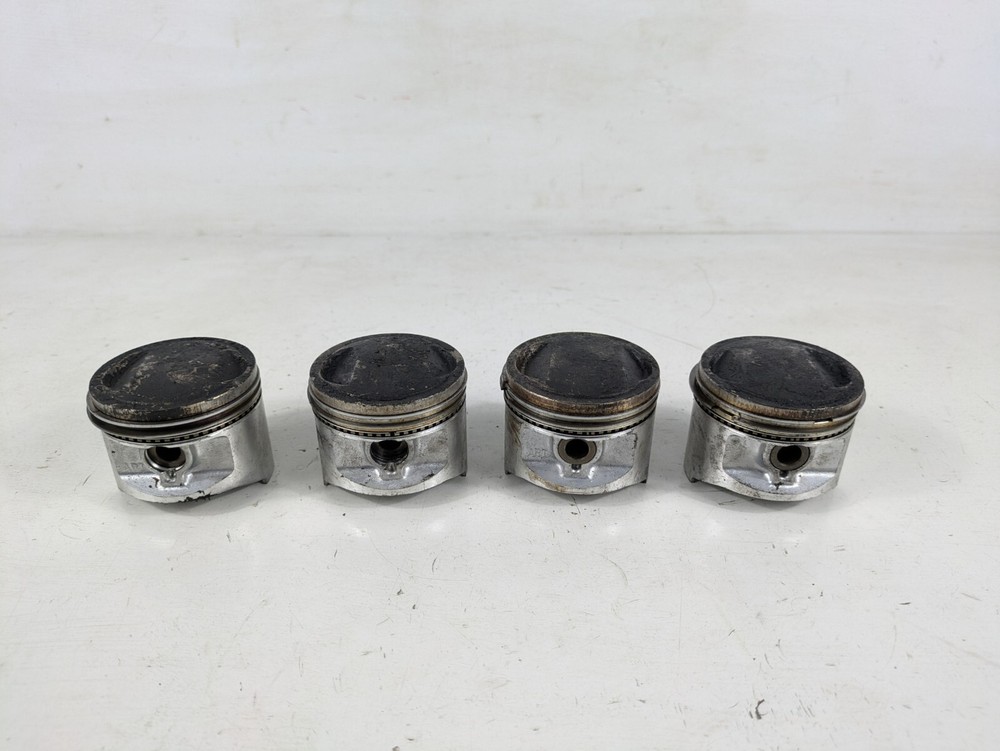 1980-1982 Kawasaki KZ550 LTD Piston Heads & Wrist Pins