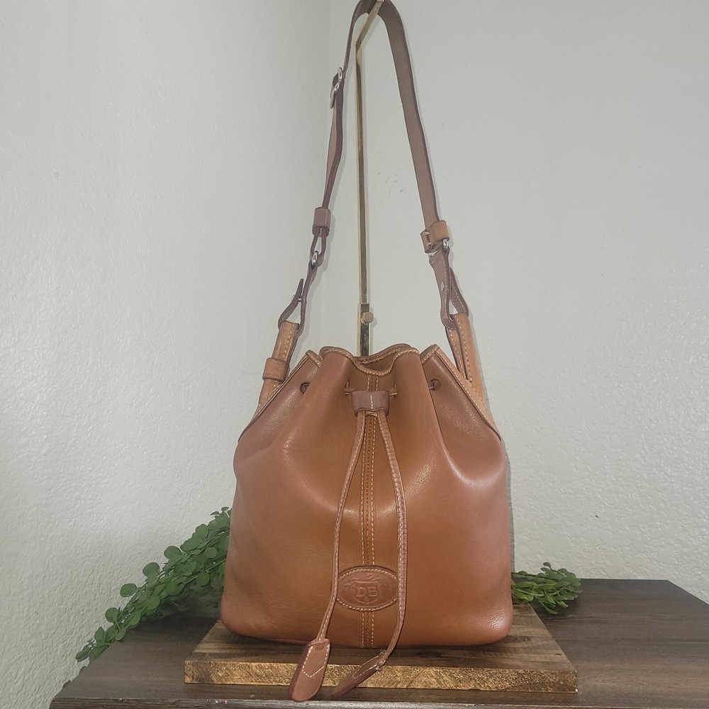 FLASH SALE! VTG Dooney & Bourke Donegal British Tan Crossbody Bucket Drawstring-image