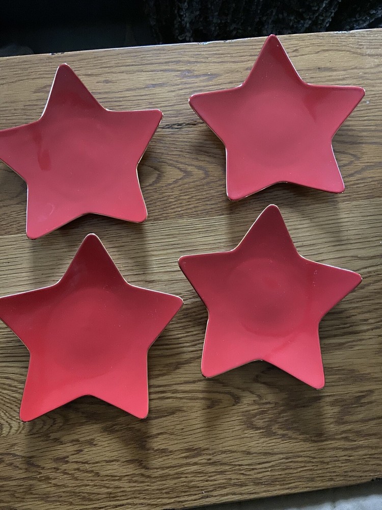 4 Williams-Sonoma Star Shaped Ceramic 7 Inch Plates