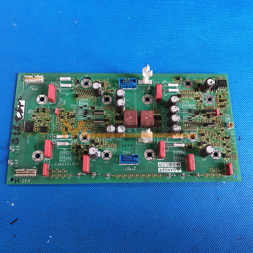 1PCS Used PN072125P3 Inverter ATV61-71 Driver Board