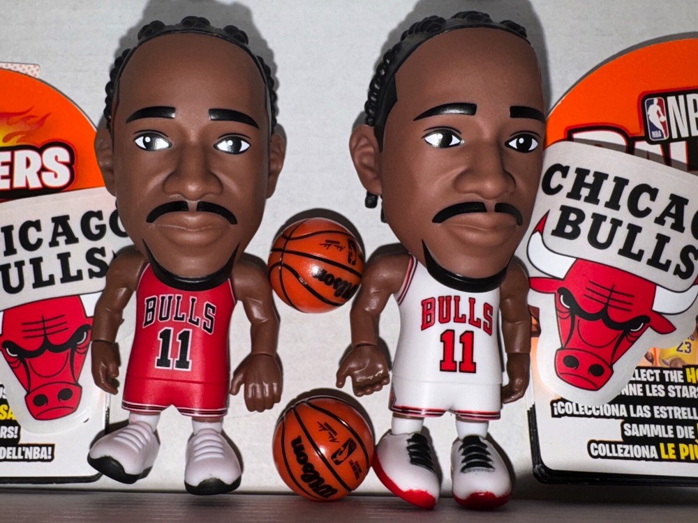 NBA Ballers Mini Action Figures DeMar DeRozan Chicago Bulls (NEW) 2 Jerseys