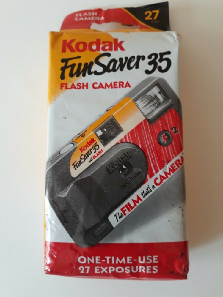 Kodak Fun Saver 35 Flash Camera One Time Use 27 Exposures EXPIRED 2004
