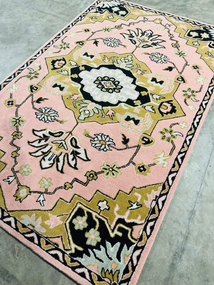 Hand Tufted 100% Wool Rug Color Multicolor Design Luxury Handmade Carpet Rug
