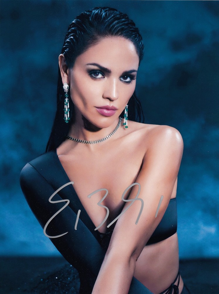 Eiza Gonzalez Signed Auto 8 x 10  Photograph