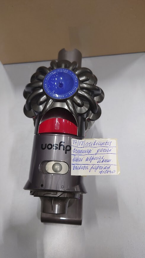 Dyson V7 V8 Vacuum Used Weak Battery Missing Filter No Accessories