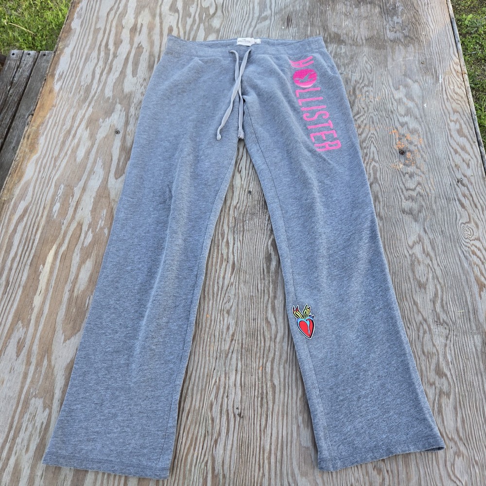 Hollister Medium Grey Sweatpants Comfy Cute Everyday Casual Pants
