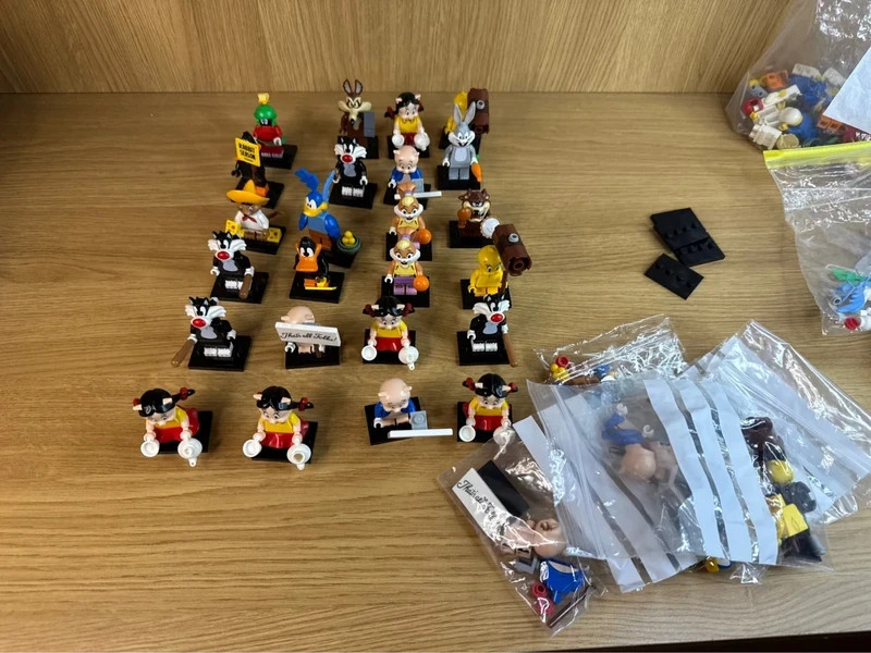 Lego Minifigures Looney Tunes Bundle Minifigures VGC Or New X32 READ DESCRIPTION