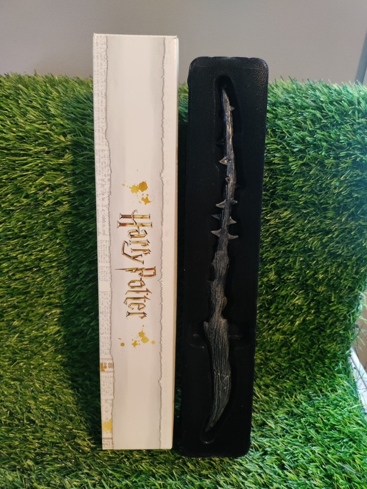 Harry Potter 12 Inch Death Eaters Thorn Mystery Wand