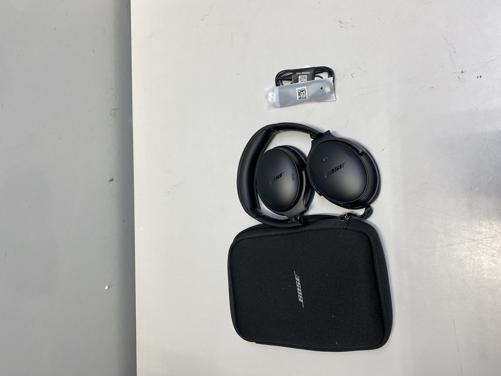 Bose - Wireless Headphones QuietComfort SC Noise Cancelling - Bluetooth - Black