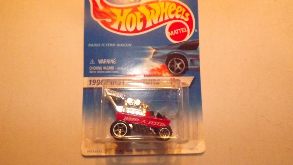 Hot Wheels 1996 First Editions 9/12 RADIO FLYER WAGON • #374 • Red w/5 SW
