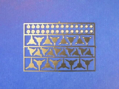 Detail Master photo etched parts 2290  1/24 1/25 Wheel Knock-Offs #1