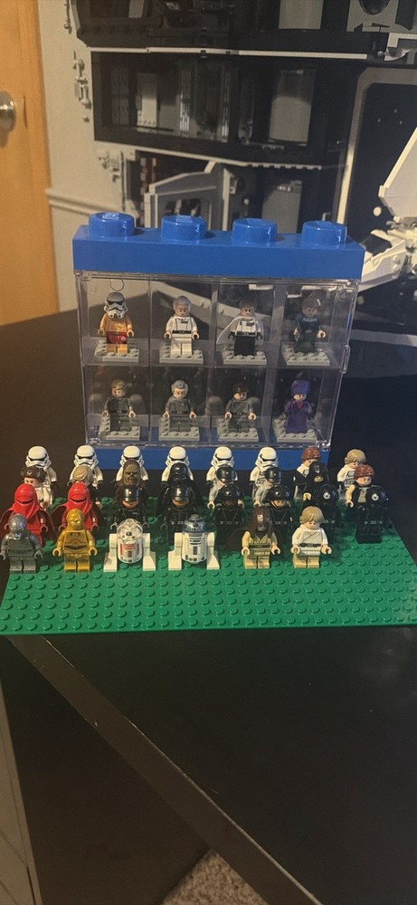 Lego Star Wars UCS Death Star Figures All 38 Included
