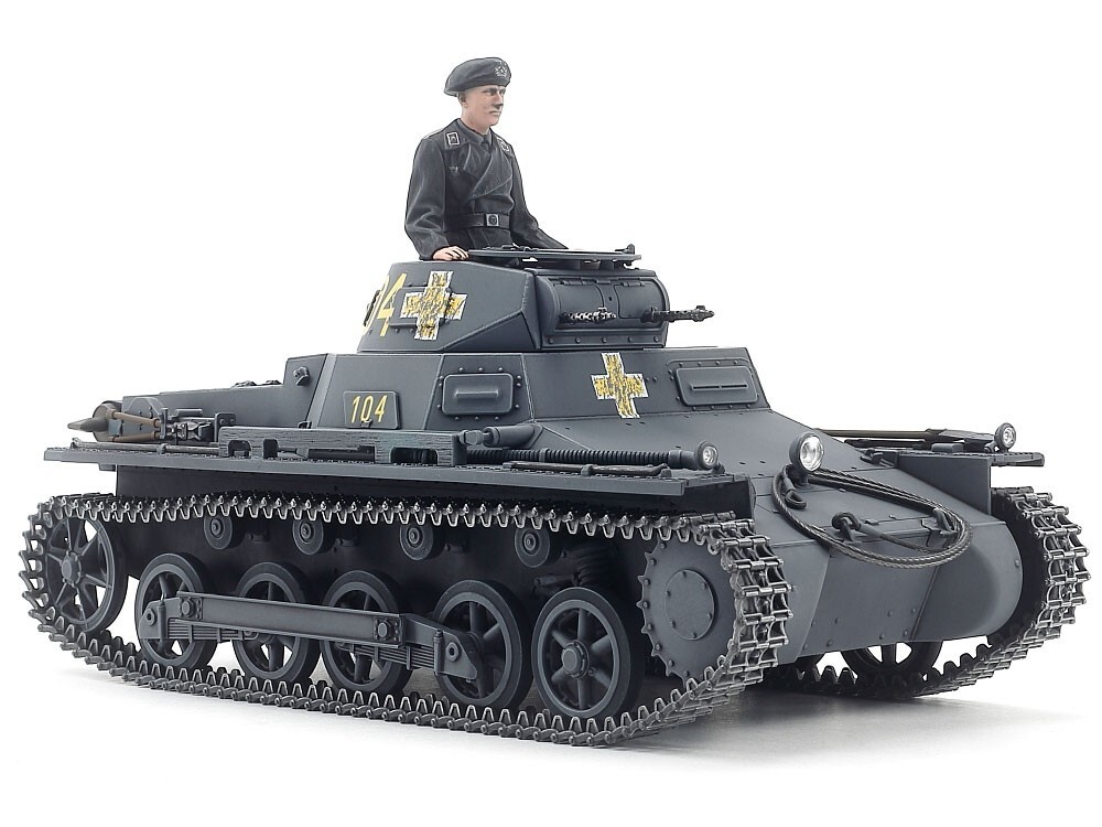 Tamiya 1/35 German Panzerkampfwagen I Ausf B SdKfz 101 Tank Model Kit TAM35388