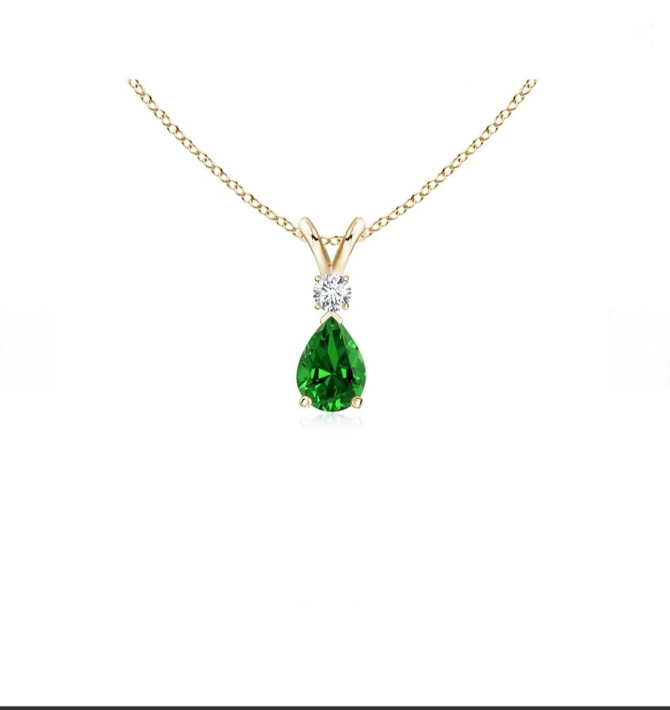 Stunning High-Quality Green Emerald Pendant for Women