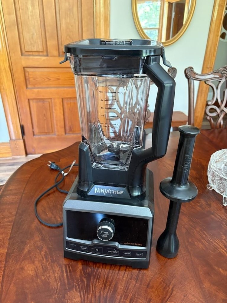 Ninja Chef CT800 1500W High-Power Blender 72oz Capacity Like New EUC