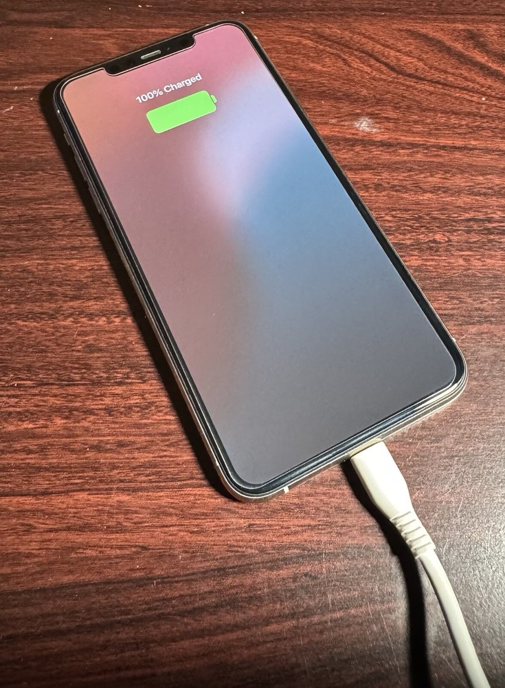 iPhone 11 Pro Max 64GB - Unlocked!