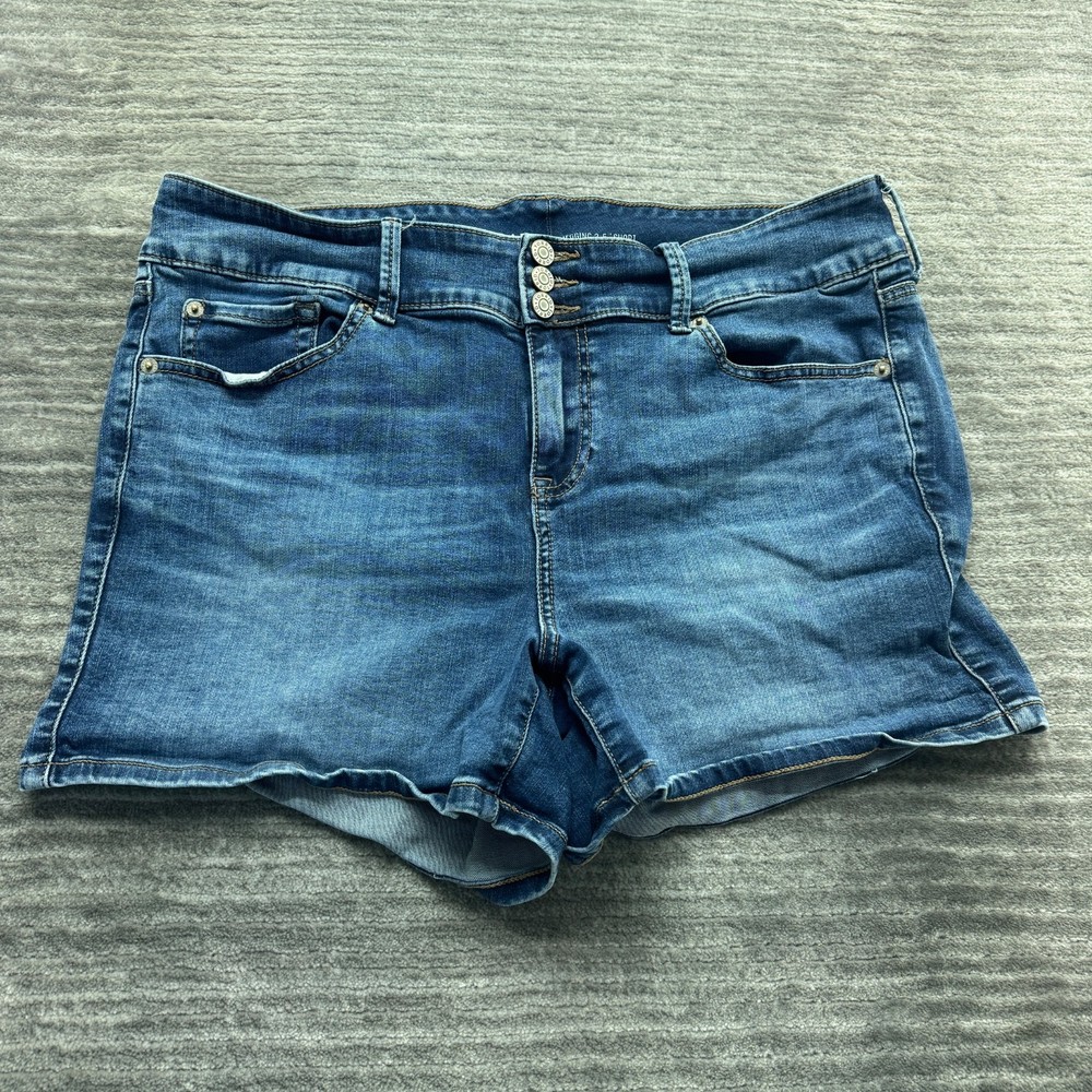 Torrid Shorts Size 18 Womens Stretch Jogging 3.5