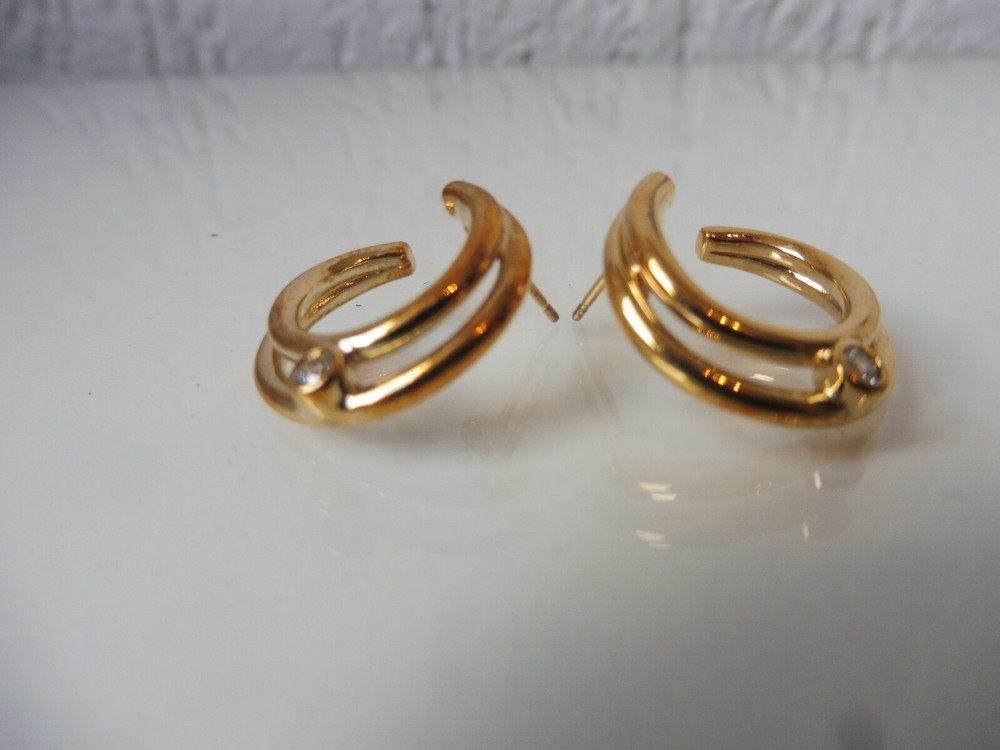 Beautiful Earrings / Ear Studs Gold-Plated with Cut Stone Pierre Lang!