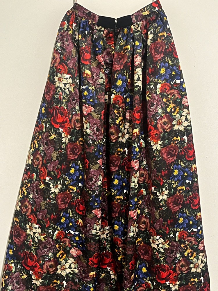 alice and olivia beautiful floral pattern print ball skirt