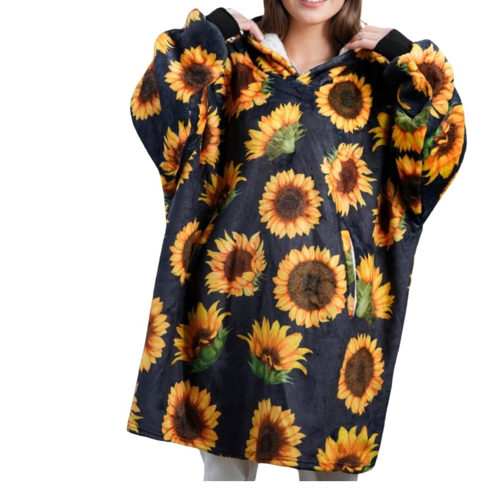 Super Soft Sunflower Hoodie Blanket with Two Spacious Pockets for Cozy Comfort
