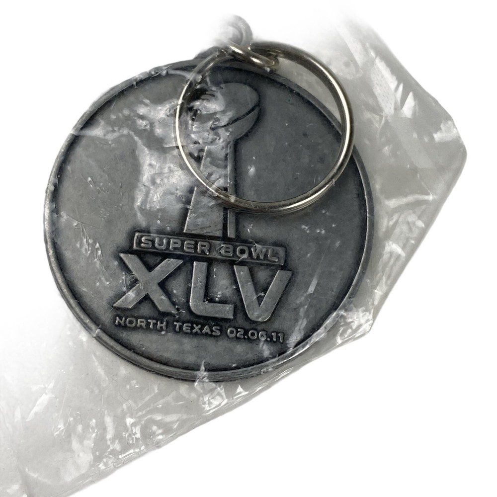 Coors Light Super Bowl XLV Green Bay vs Pittsburgh Texas Keychain 2011