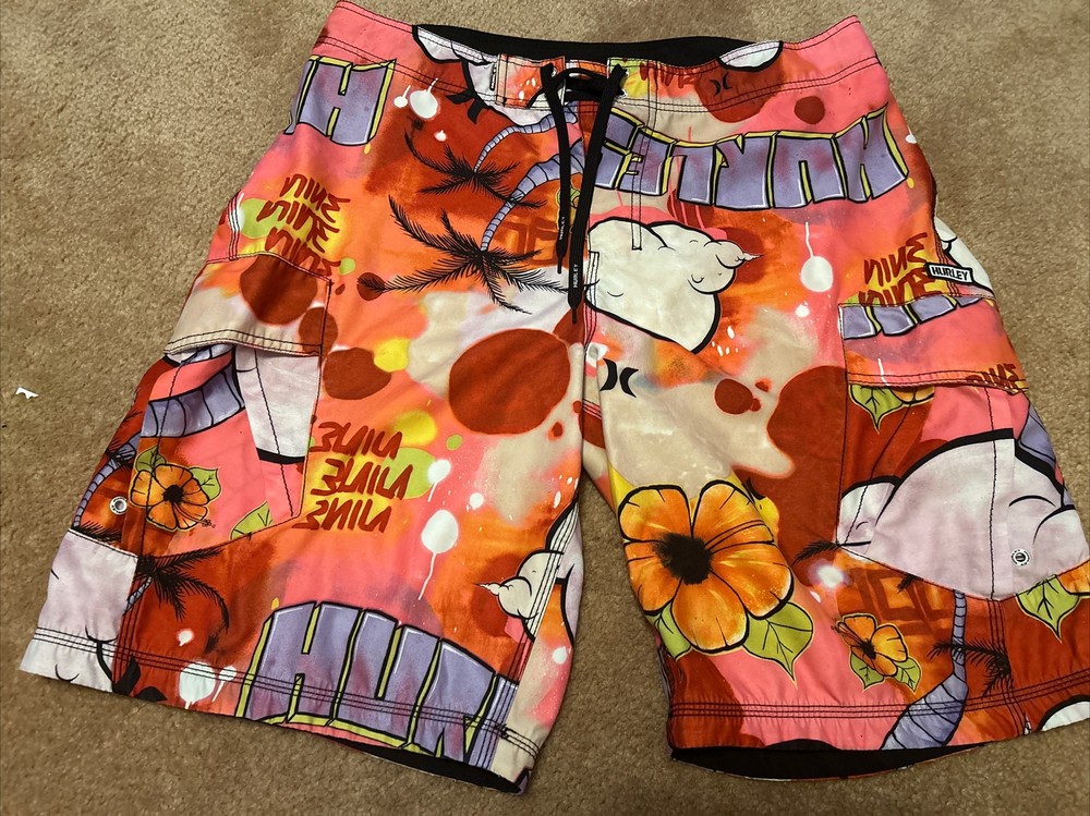 Hurley  Men's size 36 Board Shorts GRAFFITI/ GRAPHIC DESIGN  Style: MB04RN Surf