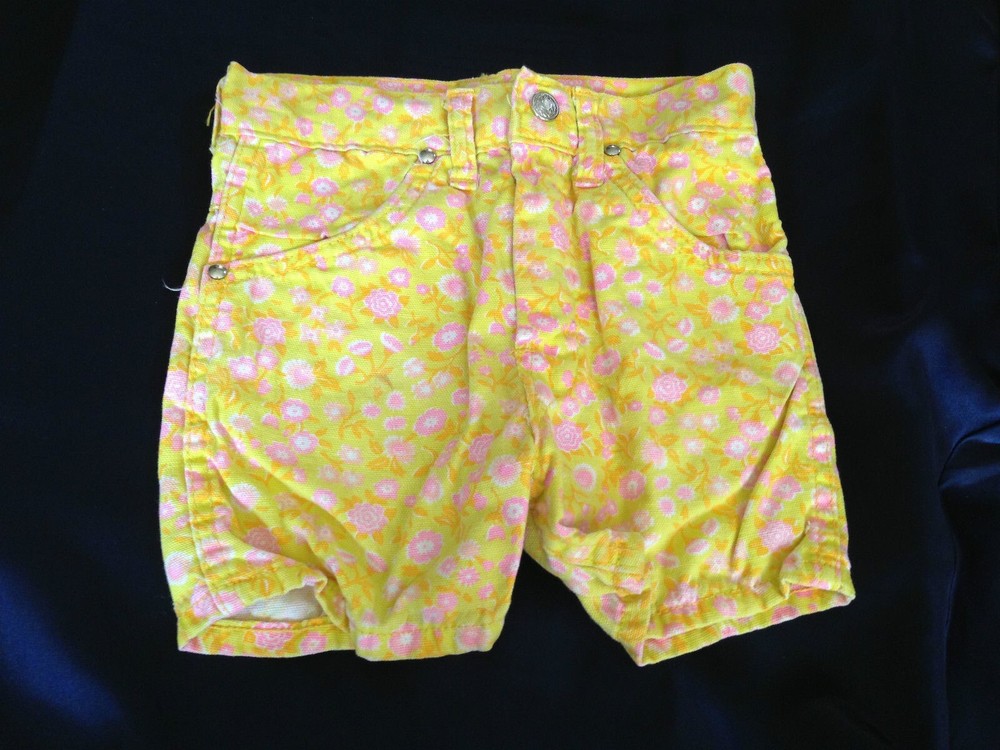 VTG 70's Girls Bright Yellow w/Pink Flower Palomino Shorts - SZ 4?
